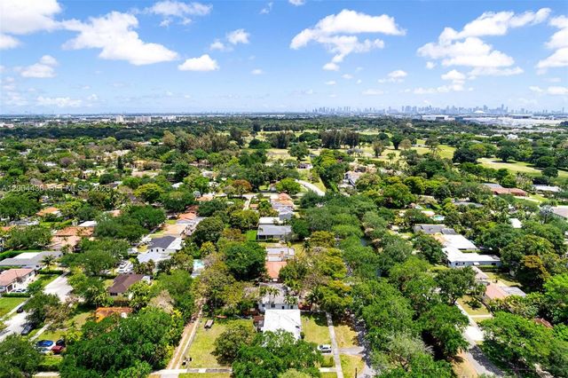 57 N Melrose Dr, Miami Springs, FL 33166