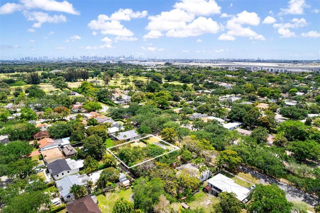 57 N Melrose Dr, Miami Springs, FL 33166