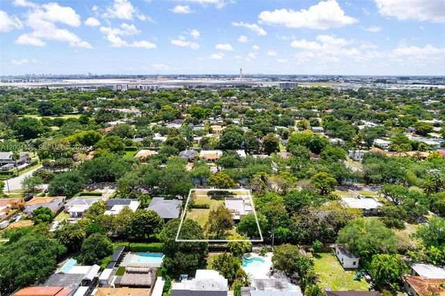 57 N Melrose Dr, Miami Springs, FL 33166