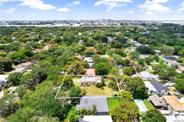 57 N Melrose Dr, Miami Springs, FL 33166