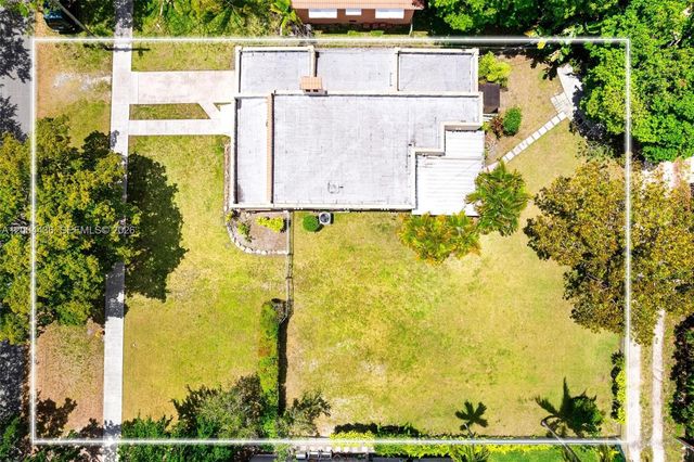 57 N Melrose Dr, Miami Springs, FL 33166