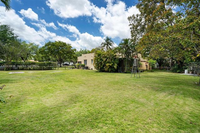 57 N Melrose Dr, Miami Springs, FL 33166