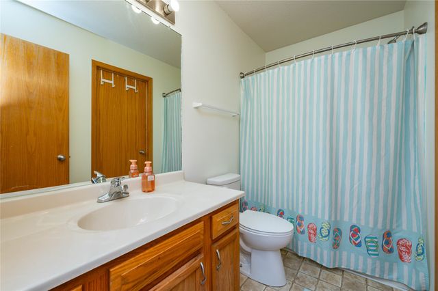 3406 E 49th Street, Des Moines, IA 50317