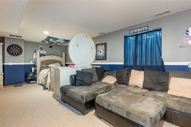 3406 E 49th Street, Des Moines, IA 50317