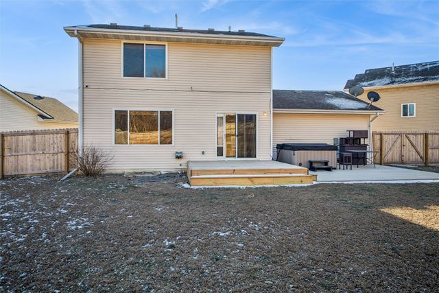 3406 E 49th Street, Des Moines, IA 50317