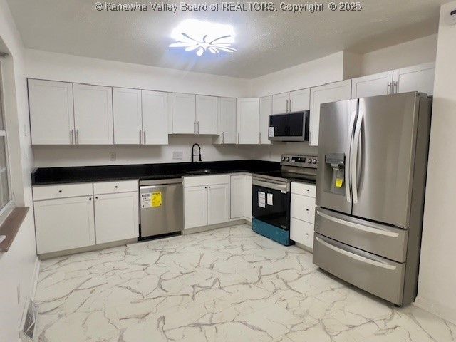 1507 Rockford Court, Charleston, WV 25314