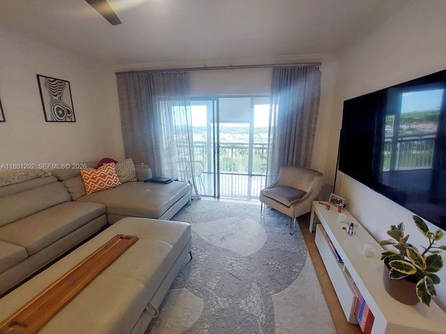 4400 Hillcrest Dr 1005a 1005A, Hollywood, FL 33021