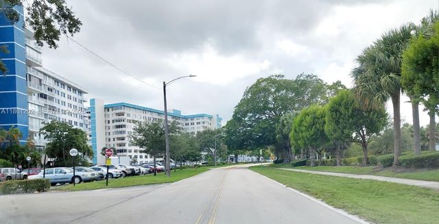 4400 Hillcrest Dr 1005a 1005A, Hollywood, FL 33021