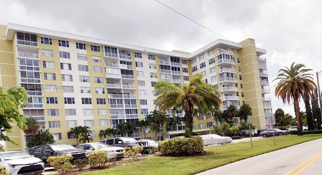 4400 Hillcrest Dr 1005a 1005A, Hollywood, FL 33021