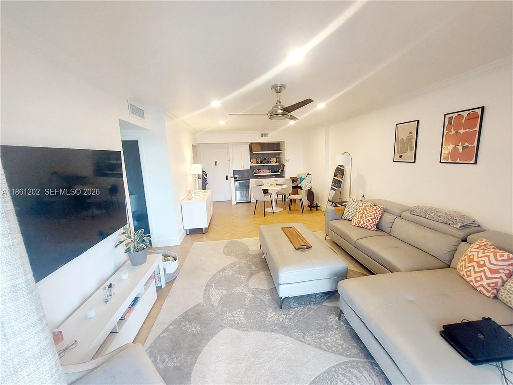 4400 Hillcrest Dr 1005a 1005A, Hollywood, FL 33021