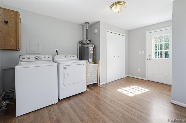 27320 Hampden Street, Madison Heights, MI 48071