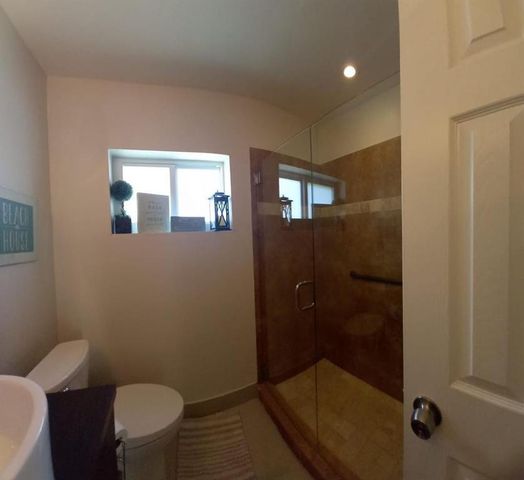1321 MADISON Street, Hollywood, FL 33019