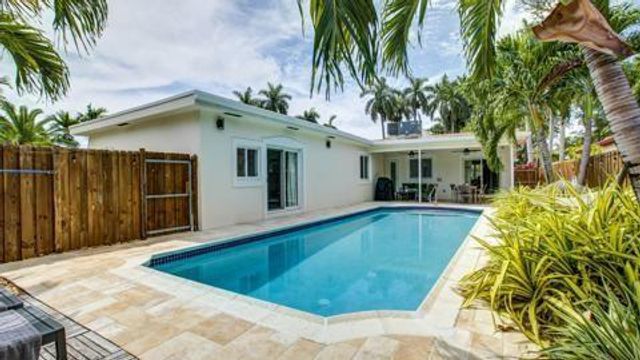 1321 MADISON Street, Hollywood, FL 33019