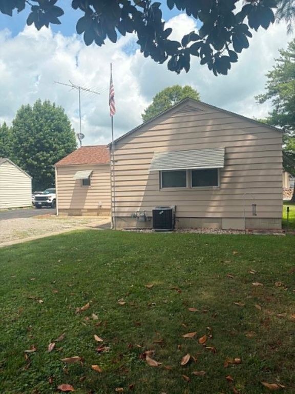 308 Bailey Lane, Benton, IL 62812 — photo 2