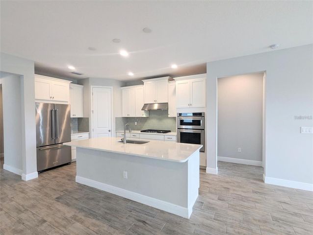 5834 LONG SHORE LOOP, Sarasota, FL 34238