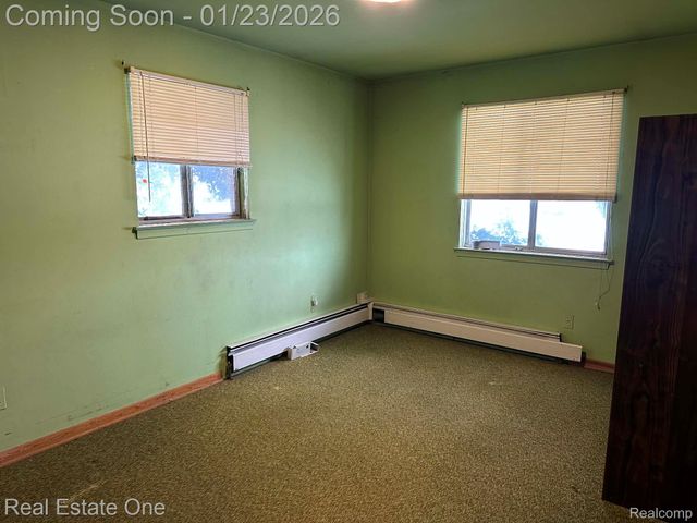 19580 Glenn Street, Roseville, MI 48066