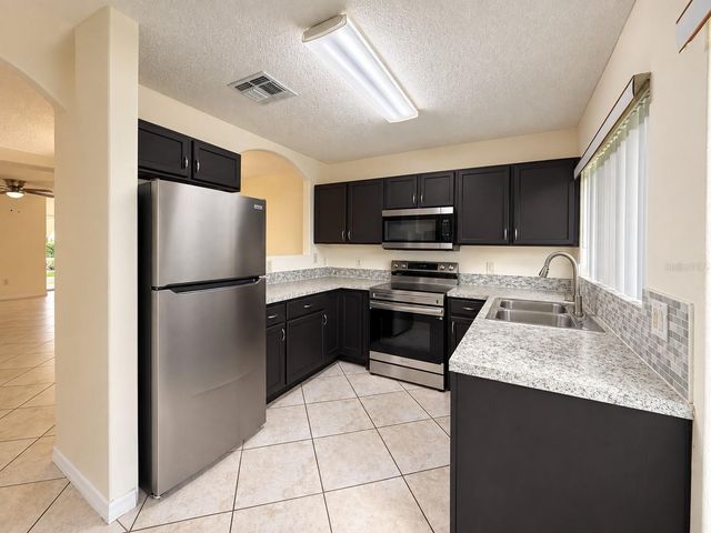 13439 FAIRWAY GLEN DR 103, Orlando, FL 32824