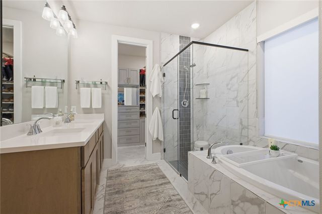 1651 Gruene Grass, New Braunfels, TX 78130