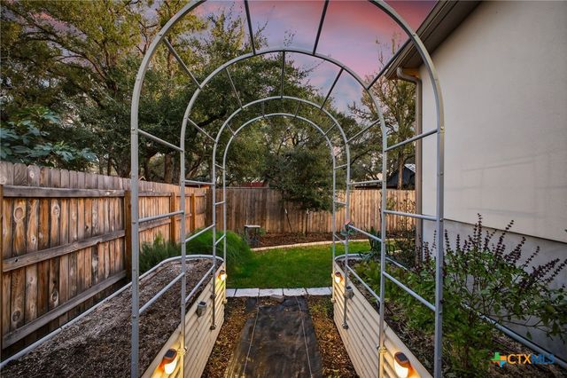 1651 Gruene Grass, New Braunfels, TX 78130