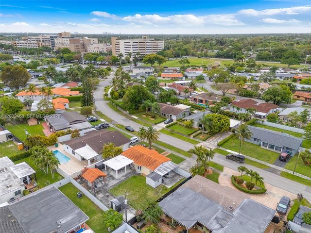 12009 SW 39th Ter, Miami, FL 33175