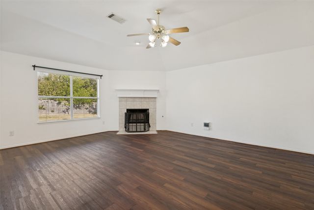1201 Cumberland Court, Forney, TX 75126