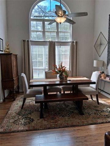 915 Charleston Court, Gainesville, GA 30501