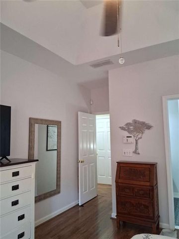 915 Charleston Court, Gainesville, GA 30501