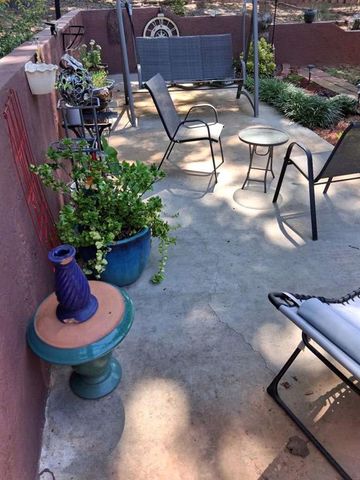 915 Charleston Court, Gainesville, GA 30501