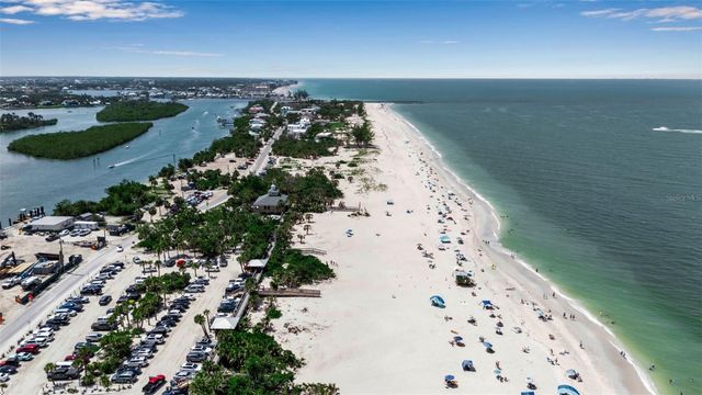 105 SHORE ROAD, Nokomis, FL 34275