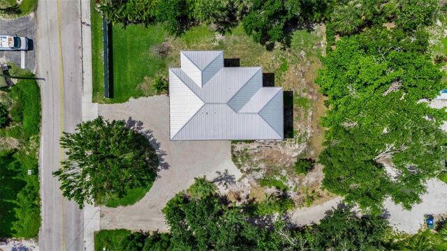 105 SHORE ROAD, Nokomis, FL 34275