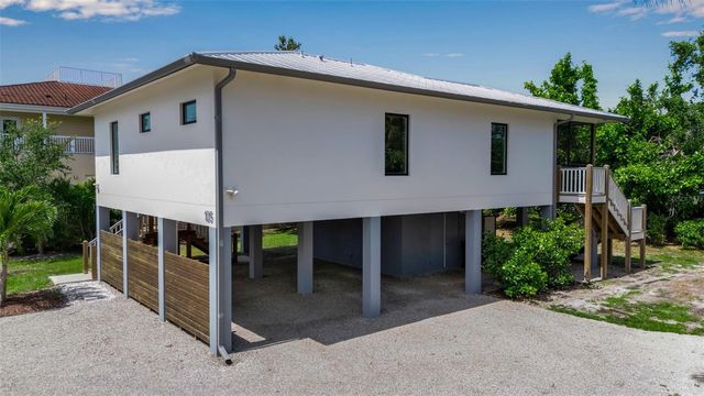 105 SHORE ROAD, Nokomis, FL 34275