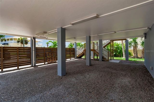 105 SHORE ROAD, Nokomis, FL 34275