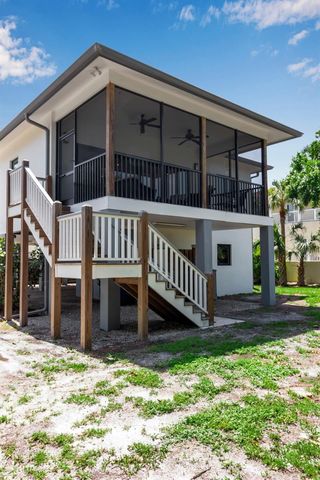 105 SHORE ROAD, Nokomis, FL 34275