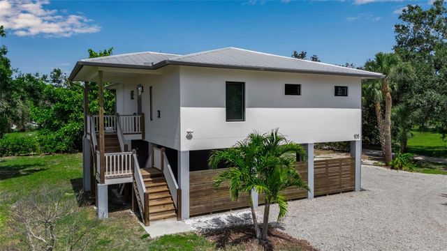 105 SHORE ROAD, Nokomis, FL 34275