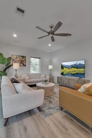 105 SHORE ROAD, Nokomis, FL 34275