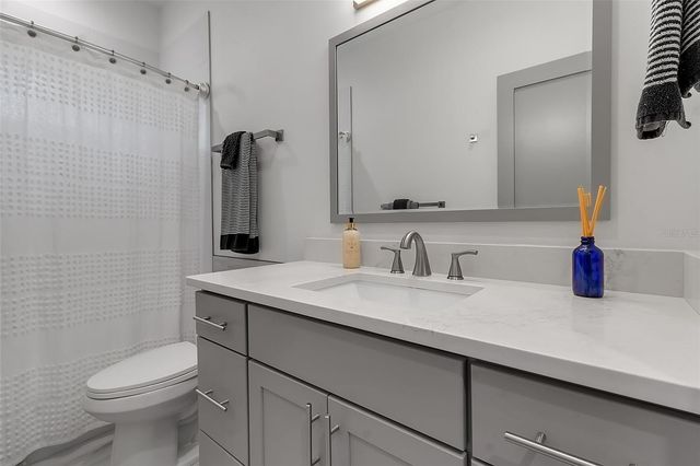 105 SHORE ROAD, Nokomis, FL 34275