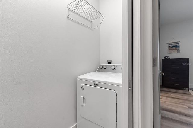 105 SHORE ROAD, Nokomis, FL 34275