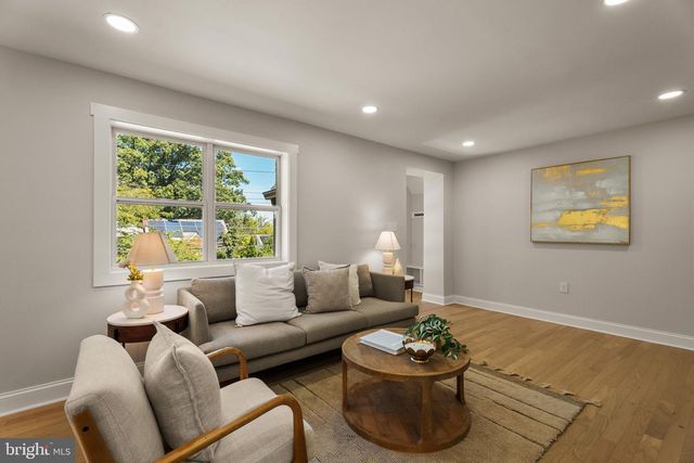 417 BOYD AVE, Takoma Park, MD 20912