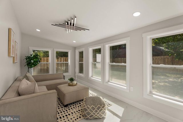 417 BOYD AVE, Takoma Park, MD 20912