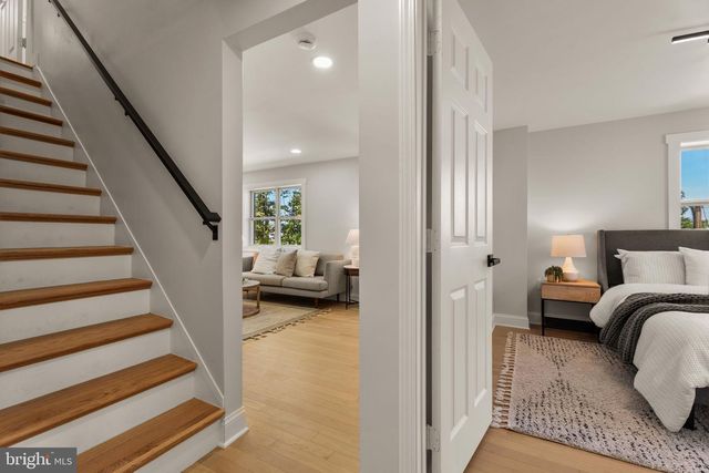 417 BOYD AVE, Takoma Park, MD 20912