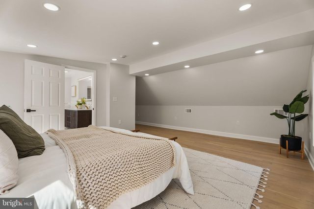 417 BOYD AVE, Takoma Park, MD 20912