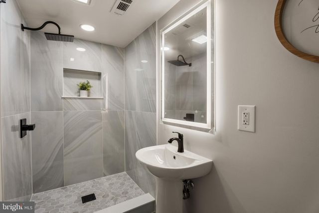 417 BOYD AVE, Takoma Park, MD 20912
