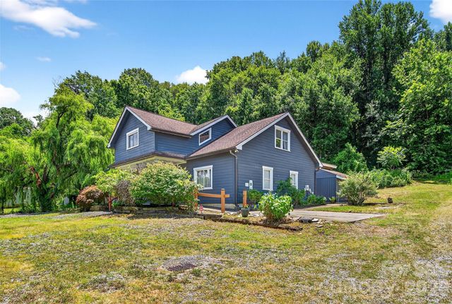 626 Old Lytle Cove Road, Swannanoa, NC 28778