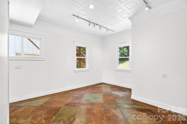 626 Old Lytle Cove Road, Swannanoa, NC 28778