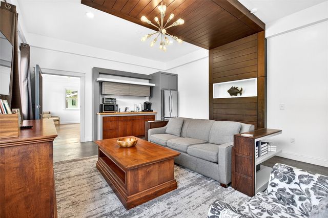 626 Old Lytle Cove Road, Swannanoa, NC 28778