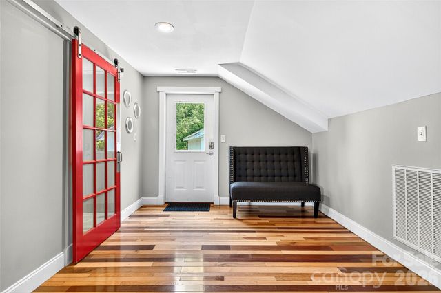 626 Old Lytle Cove Road, Swannanoa, NC 28778