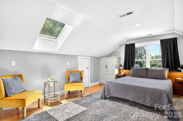 626 Old Lytle Cove Road, Swannanoa, NC 28778