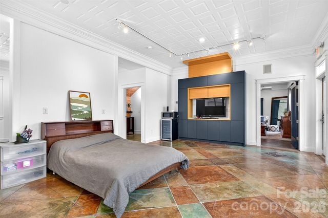 626 Old Lytle Cove Road, Swannanoa, NC 28778