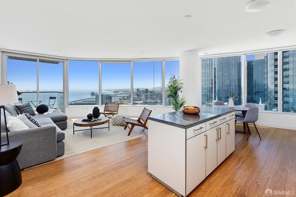 338 Spear Street 31E, San Francisco, CA 94105