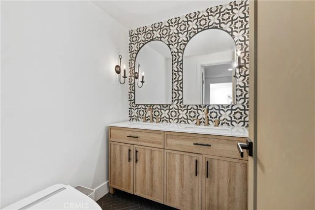 3550 Goldenrod Circle, Seal Beach, CA 90740